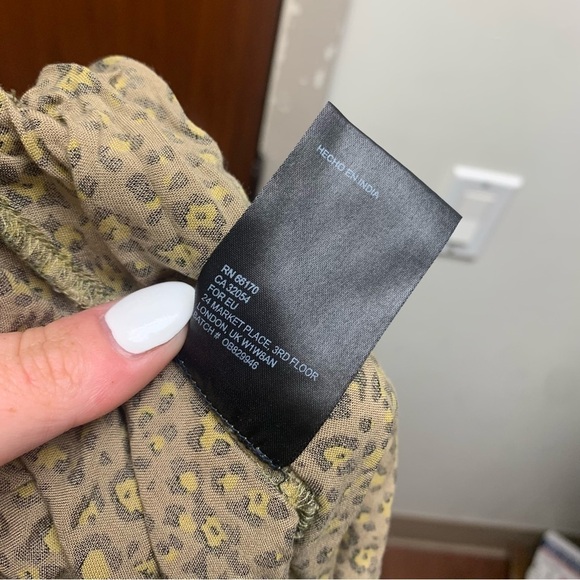 Urban Outfitters Leopard Pull On Pants - Picture 10 of 10